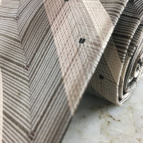 DONA SILK TIE - Picture 11 of 11